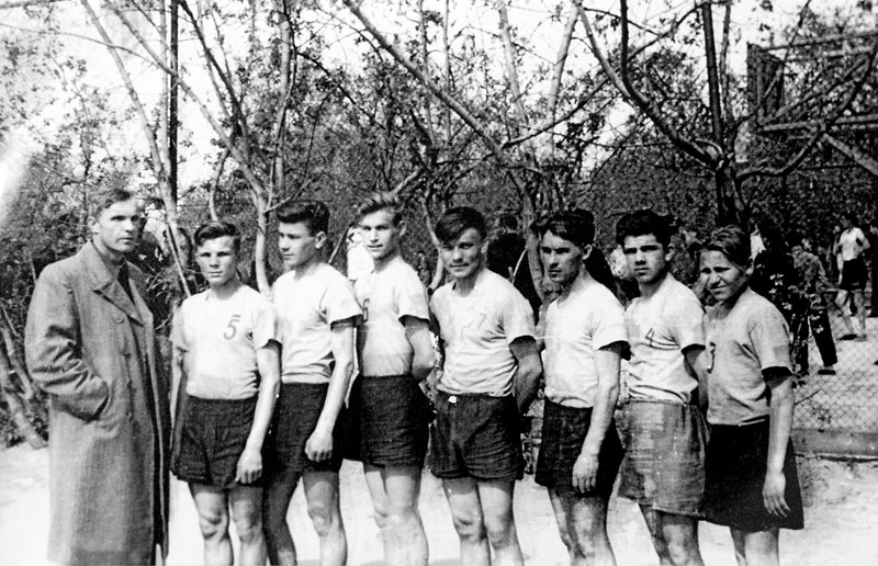 Юра, ты просто космос. Какими видами спорта занимался Гагарин. Изображение номер 8 Юра, ты просто космос. Какими видами спорта занимался Гагарин. Изображение номер 8
