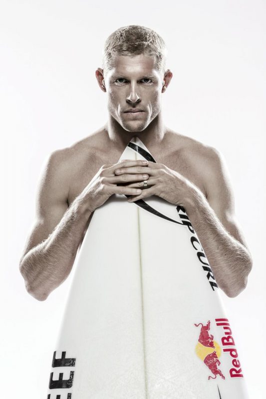 Челюсти-2015: как белая акула напала на сёрфера. Изображение номер 4 Челюсти-2015: как белая акула напала на сёрфера. Изображение номер 4