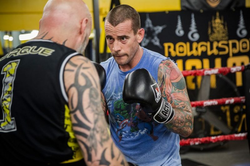 «Удача для неудачников»: как звезда рестлинга готовится к дебюту в MMA. Изображение номер 7 «Удача для неудачников»: как звезда рестлинга готовится к дебюту в MMA. Изображение номер 7