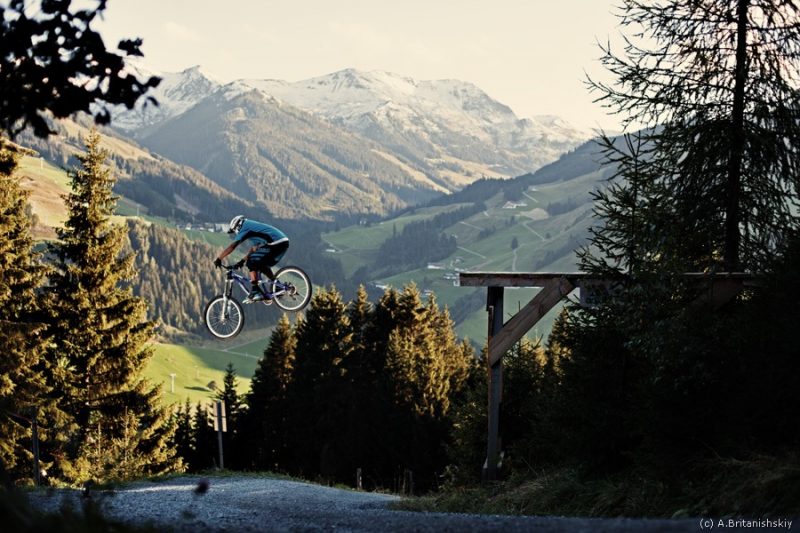 Иван Малахов и Анна Орлова: что такое фрирайд. Изображение номер 9 Иван Малахов и Анна Орлова: что такое фрирайд. Изображение номер 9