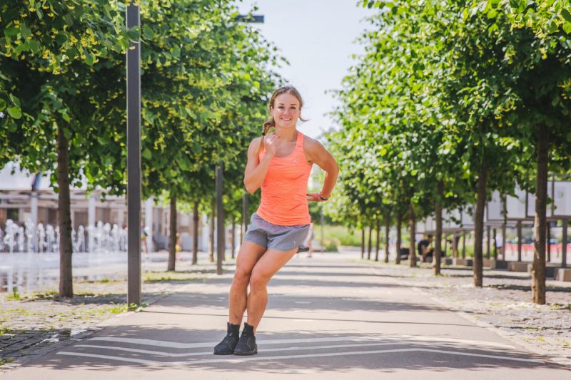 Жиросжигающая тренировка: 11 эффективных упражнений. Изображение номер 10 Жиросжигающая тренировка: 11 эффективных упражнений. Изображение номер 10