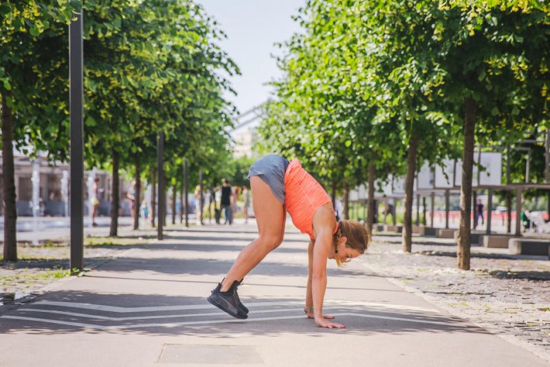 Жиросжигающая тренировка: 11 эффективных упражнений. Изображение номер 15 Жиросжигающая тренировка: 11 эффективных упражнений. Изображение номер 15