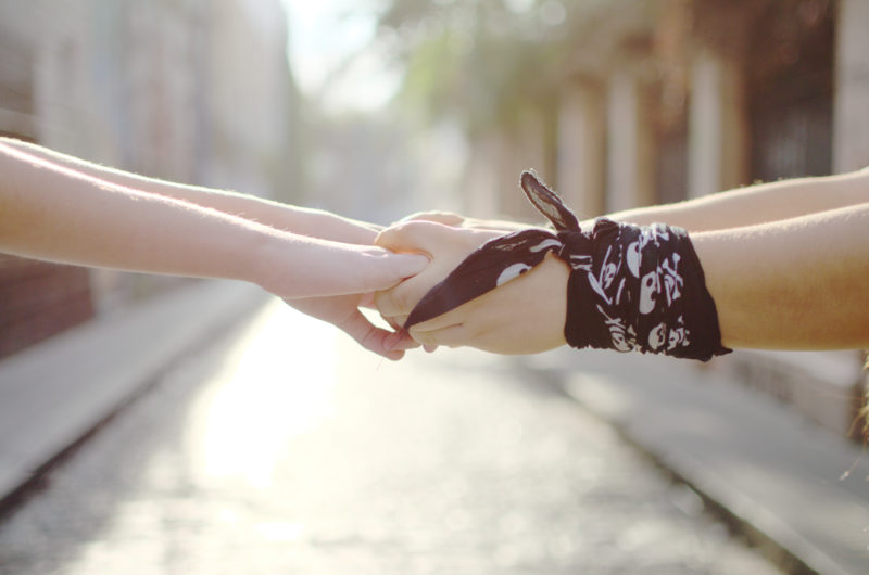 Friends forever: как дружба помогает справиться с болью. Изображение номер 2 Friends forever: как дружба помогает справиться с болью. Изображение номер 2