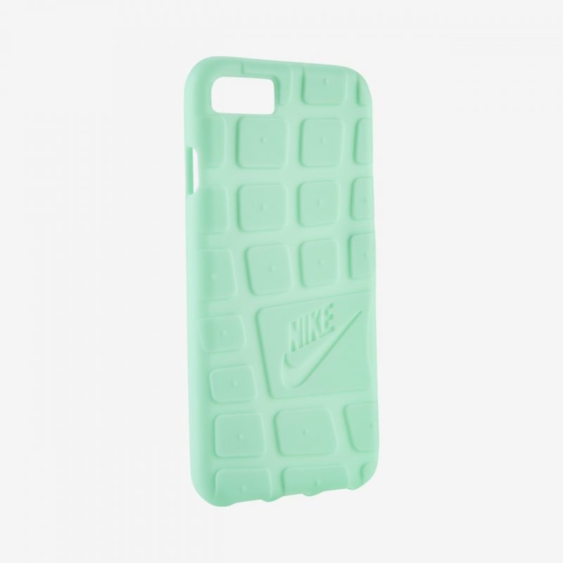 Nike выпустил новые чехлы для iPhone 7. Изображение номер 4 Nike выпустил новые чехлы для iPhone 7. Изображение номер 4