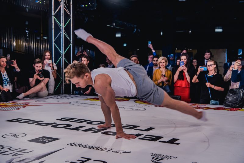 В Москве состоялось закрытое иммерсивное шоу «Территория героев». Изображение номер 4 В Москве состоялось закрытое иммерсивное шоу «Территория героев». Изображение номер 4