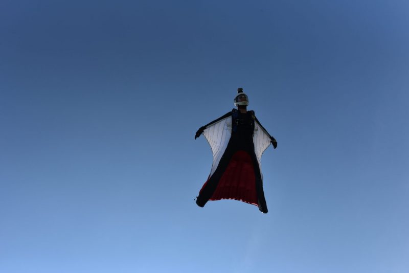 Российские парашютистки установили женский национальный рекорд в классе больших вингсьют формаций. Изображение номер 4 Российские парашютистки установили женский национальный рекорд в классе больших вингсьют формаций. Изображение номер 4