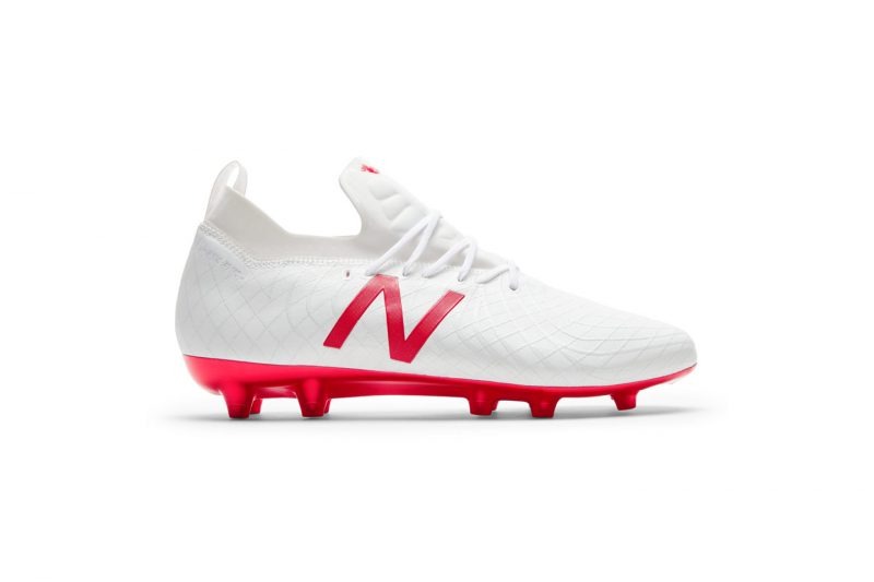 New Balance выпустил специальную коллекцию, посвящённую России. Изображение номер 1 New Balance выпустил специальную коллекцию, посвящённую России. Изображение номер 1