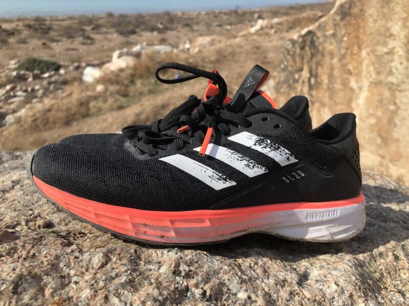 Наш выбор: универсальные кроссовки для бега adidas SL20. Изображение номер 6 Наш выбор: универсальные кроссовки для бега adidas SL20. Изображение номер 6