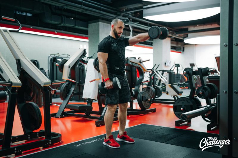 Плечи как у Халка: 7 упражнений для формирования мощных дельт. Изображение номер 2 Плечи как у Халка: 7 упражнений для формирования мощных дельт. Изображение номер 2