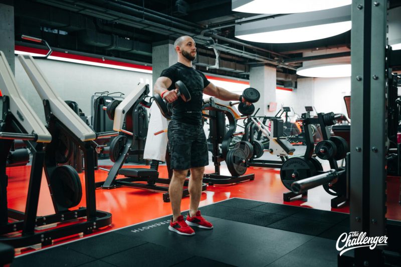 Плечи как у Халка: 7 упражнений для формирования мощных дельт. Изображение номер 15 Плечи как у Халка: 7 упражнений для формирования мощных дельт. Изображение номер 15