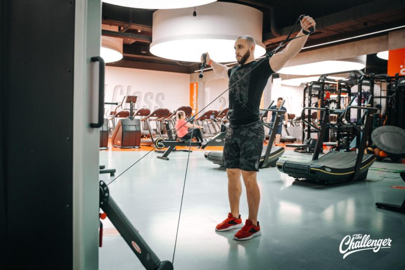 Плечи как у Халка: 7 упражнений для формирования мощных дельт. Изображение номер 13 Плечи как у Халка: 7 упражнений для формирования мощных дельт. Изображение номер 13