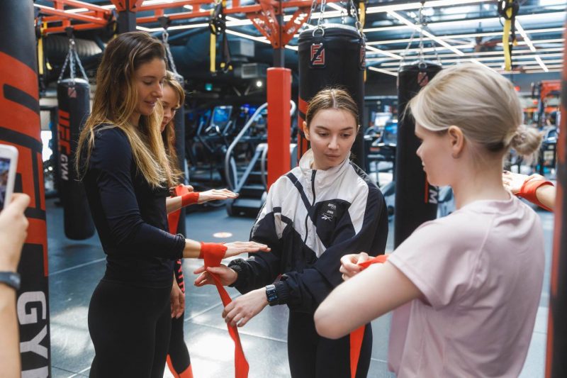 В UFC GYM «Атриум» прошёл боевой девичник. Изображение номер 4 В UFC GYM «Атриум» прошёл боевой девичник. Изображение номер 4