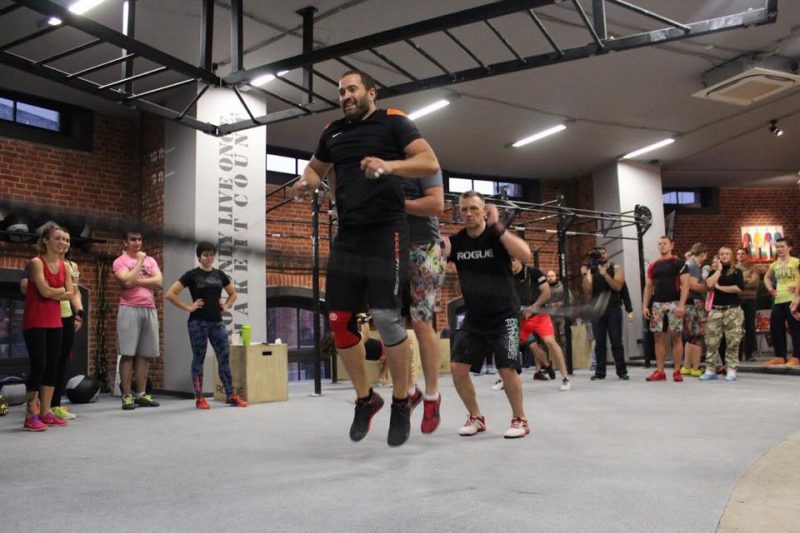 Что подарить спортивной девушке на 8 Марта. Изображение номер 16