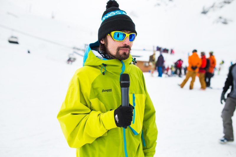 Соревнования по метанию ботинка. Как развлекаются на New Star Camp. Изображение номер 58