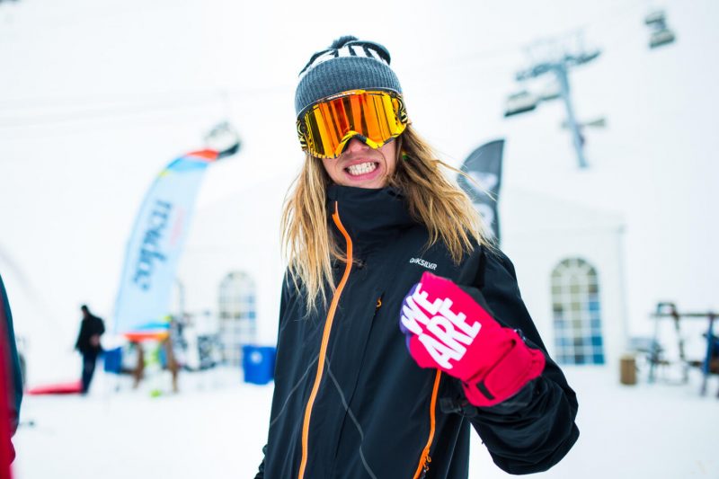 Соревнования по метанию ботинка. Как развлекаются на New Star Camp. Изображение номер 51