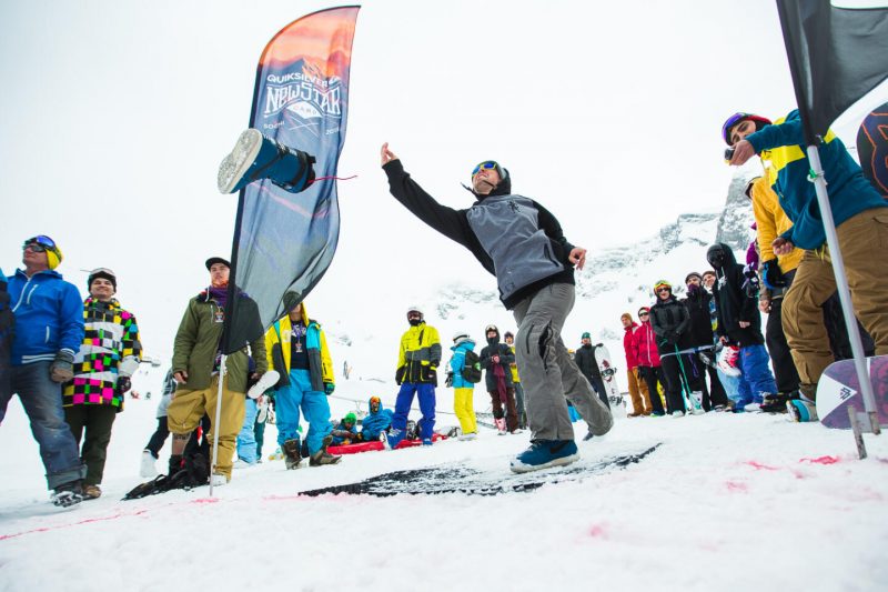 Соревнования по метанию ботинка. Как развлекаются на New Star Camp. Изображение номер 50