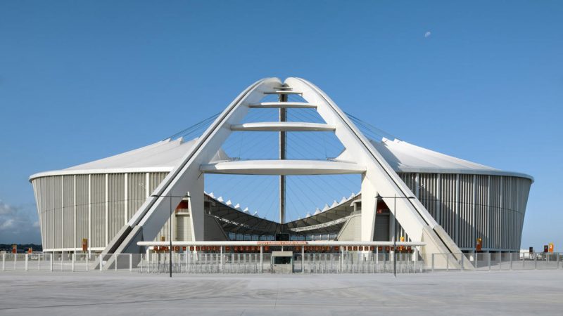 20 cамых красивых футбольных стадионов в мире. Изображение номер 38