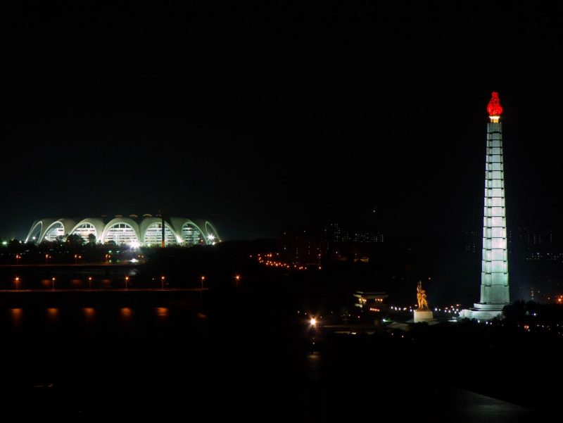 20 cамых красивых футбольных стадионов в мире. Изображение номер 73