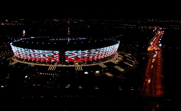 20 cамых красивых футбольных стадионов в мире. Изображение номер 45