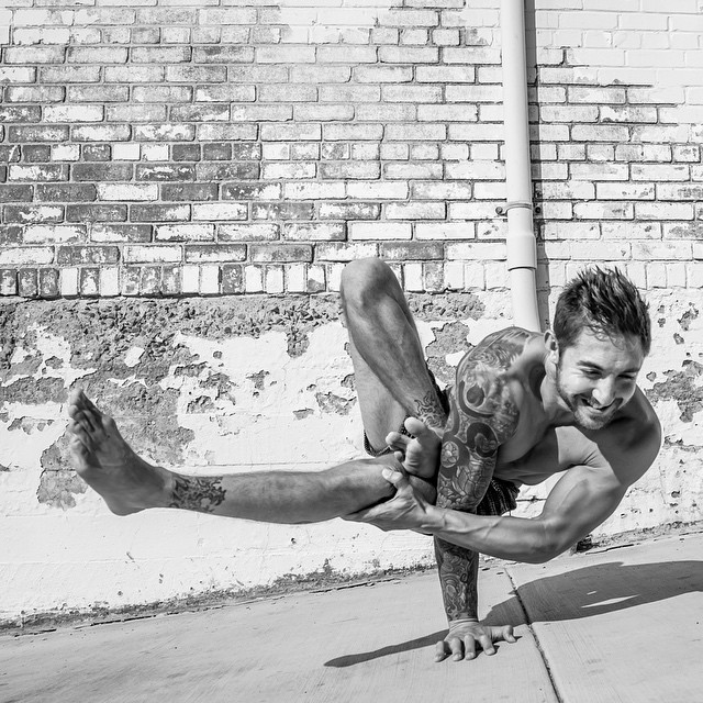 10 самых крутых инструкторов по йоге. Изображение номер 8