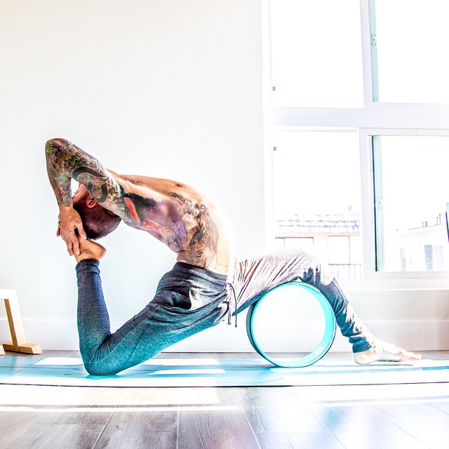 10 самых крутых инструкторов по йоге. Изображение номер 9