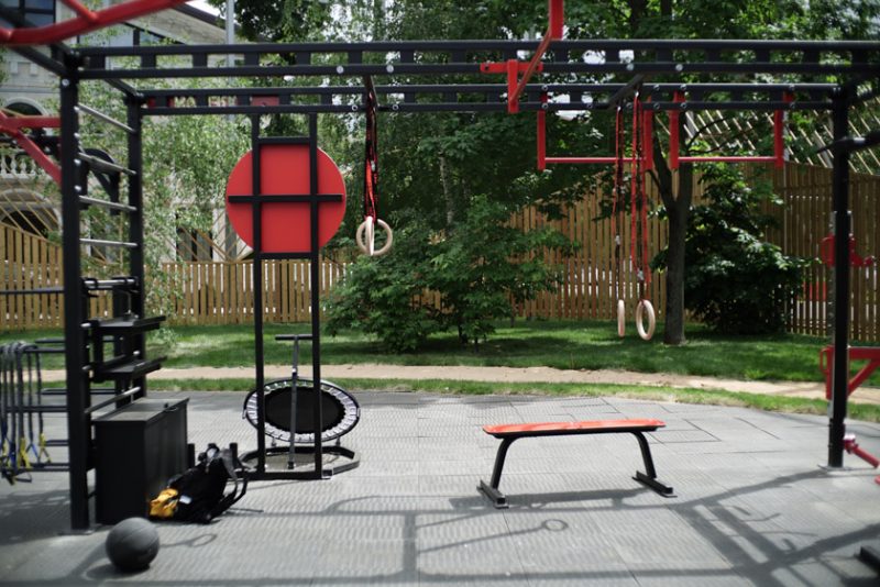 Видео. 15 упражнений для Анджелины Джоли и Сильвестра Сталлоне. Изображение номер 13