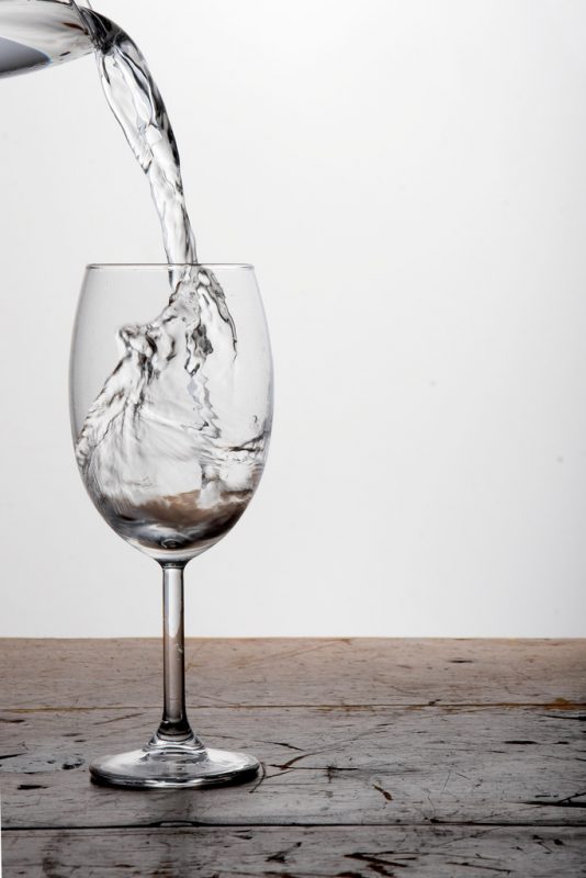 4 причины пить больше воды. Изображение номер 4