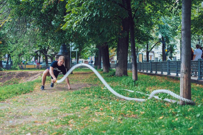 Круговая тренировка: упражнения с канатом для настоящих супергероев. Изображение номер 11