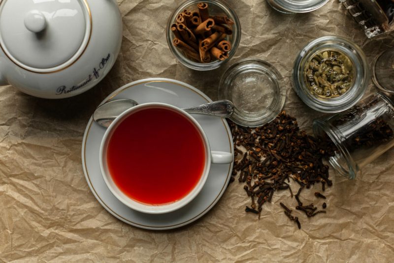 Напитки покрепче: 4 ягодных чая, которые согреют осенью. Изображение номер 1