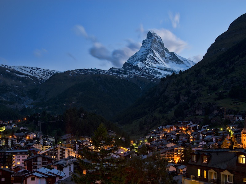 10 самых красивых горнолыжных курортов в мире. Изображение номер 2