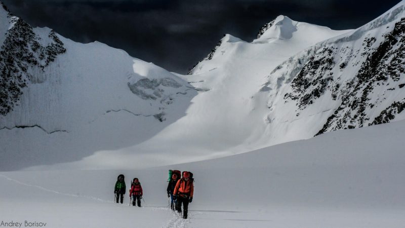 Выйти из зоны комфорта: зимнее восхождение на Белуху. Изображение номер 17