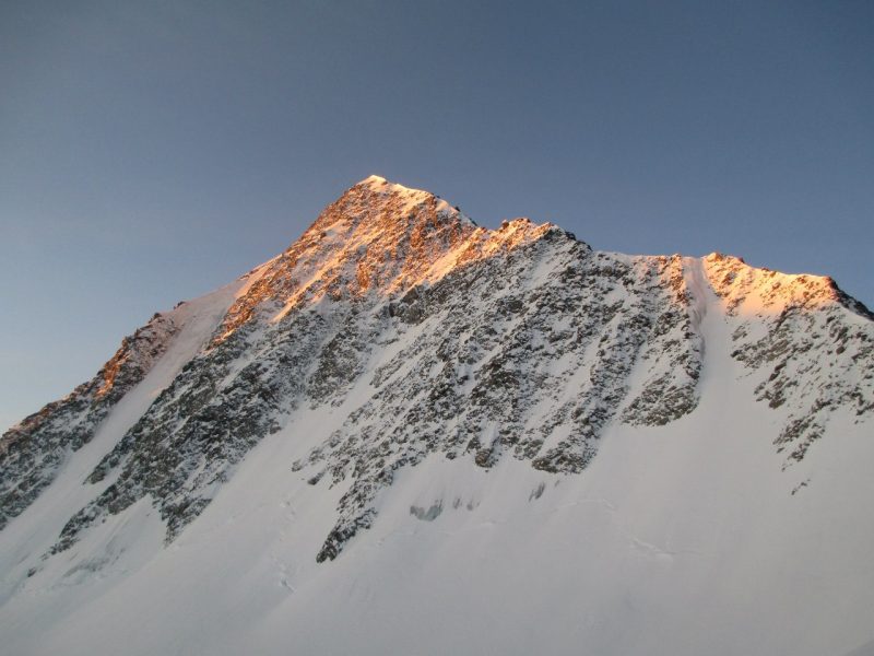 Выйти из зоны комфорта: зимнее восхождение на Белуху. Изображение номер 13