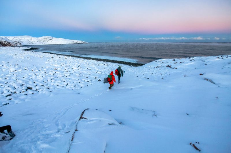 Кто сёрфит на Курилах и Северном Ледовитом океане, а потом снимает об этом кино. Изображение номер 2