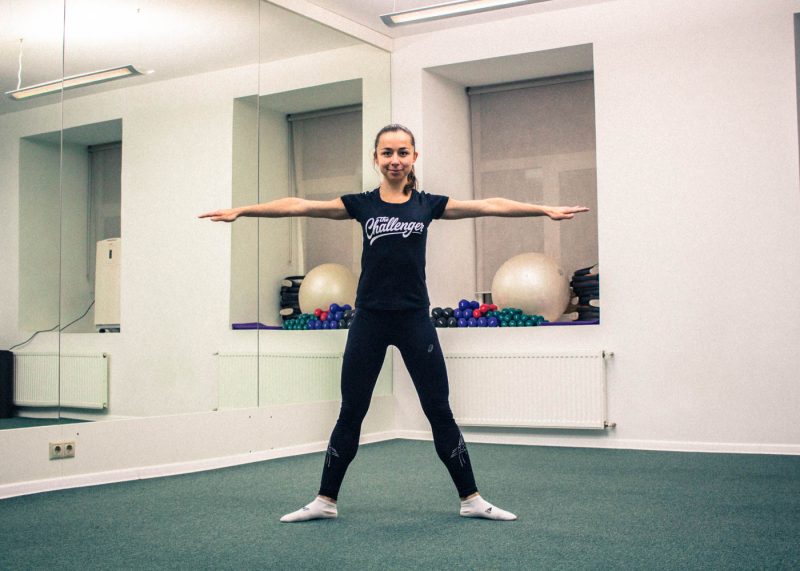 Проcтая тренировка, которая делает ноги стройными. Изображение номер 8