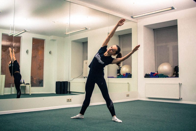 Комплекс упражнений для косых мышц живота. Изображение номер 2