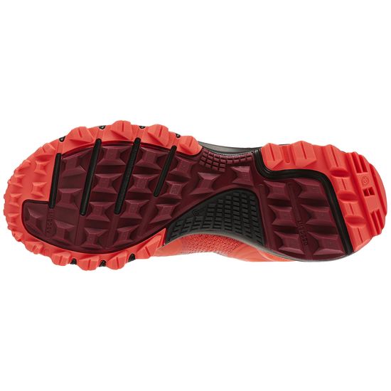 В чём бегать зимой: 5 пар самых удобных кроссовок. Изображение номер 14