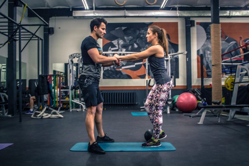 7 упражнений, которые лучше выполнять в паре. Изображение номер 13