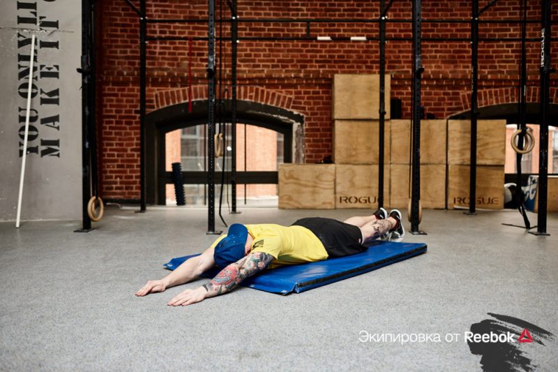 5 упражнений для спины без дополнительного оборудования. Изображение номер 6