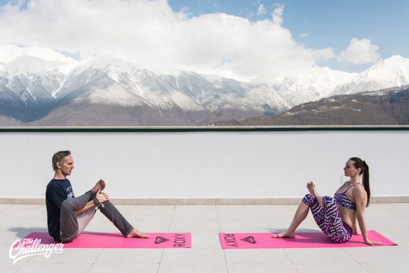 Как расслабиться после тяжёлой тренировки: 12 упражнений на растяжку. Изображение номер 10