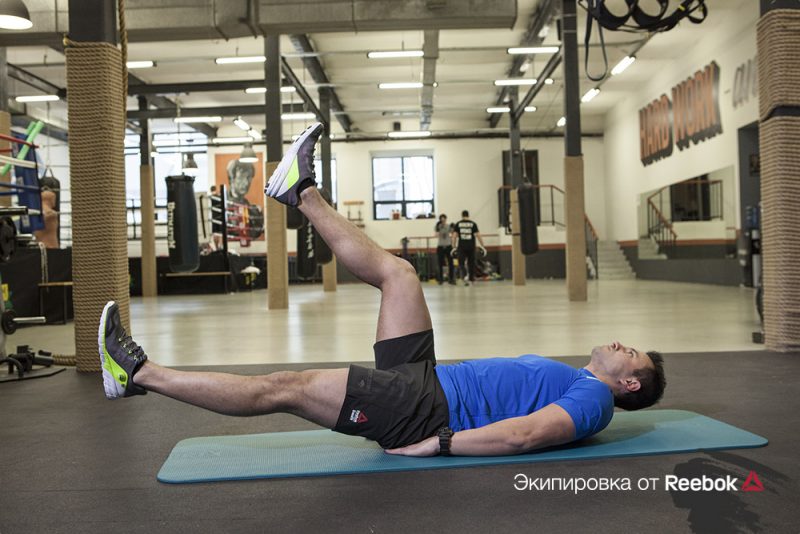 Как накачать пресс в домашних условиях: 6 отличных упражнений. Изображение номер 10