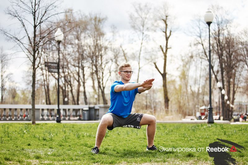 Уличная тренировка для ног: 5 упражнений, которые ты можешь делать во дворе. Изображение номер 10