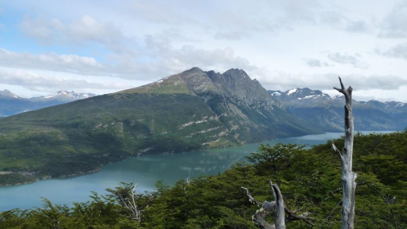 4 фантастических маршрута для трекинга на краю земли. Изображение номер 12