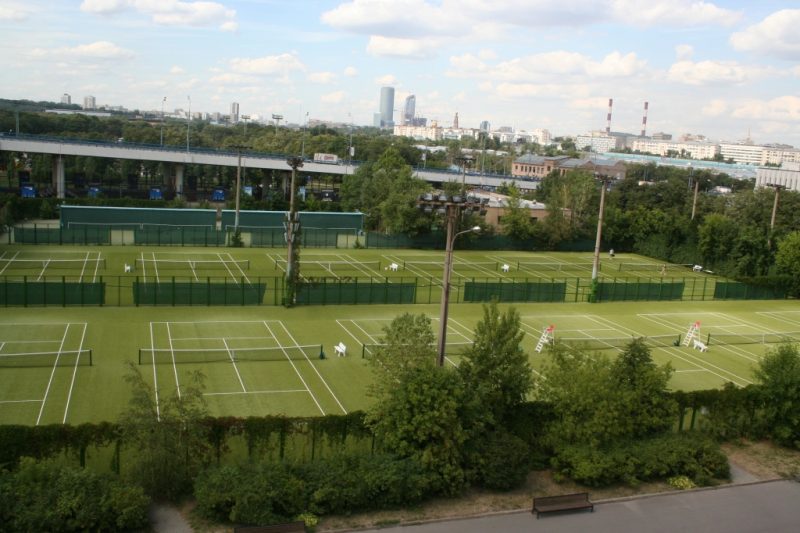 9 спортивных клубов, где можно поиграть в теннис. Изображение номер 5