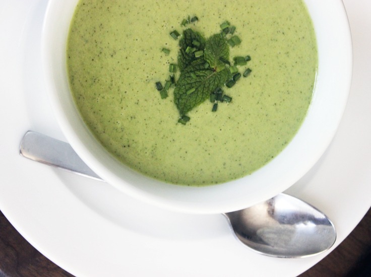 Изображение рецепта Низкокалорийный суп из мяты и огурцов