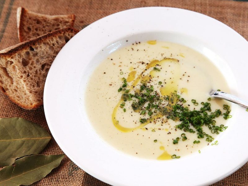 Изображение рецепта Картофельный суп с луком пореем