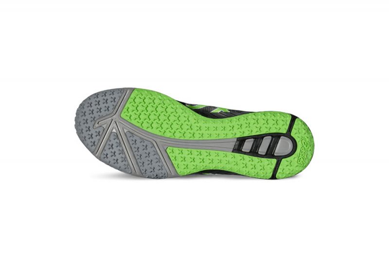 Чем отличаются кроссовки для тренировки, занятий спортом и бега. Изображение номер 64