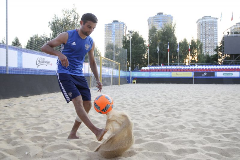 3 упражнения на песке от чемпиона мира по пляжному футболу. Изображение номер 2