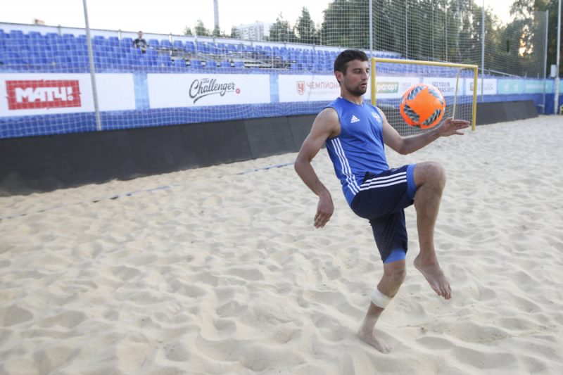 3 упражнения на песке от чемпиона мира по пляжному футболу. Изображение номер 6