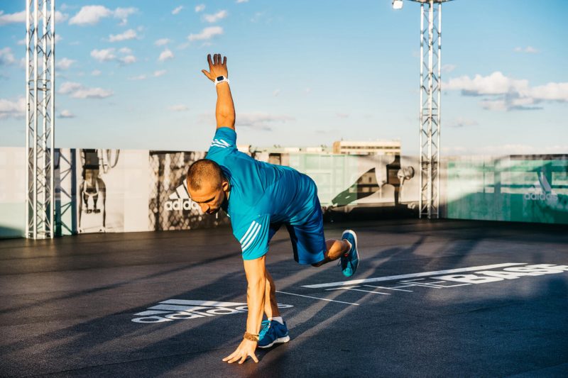 Эффективные упражнения на все группы мышц от тренеров THE BASE WOMEN. Изображение номер 15