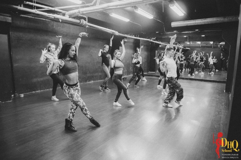 6 танцевальных школ Москвы, где вас научат танцевать Vogue. Изображение номер 12